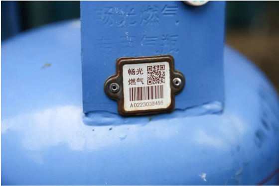 Tipo cuadrado aceite ULTRAVIOLETA del código de barras del cilindro del LPG de la protección resistente