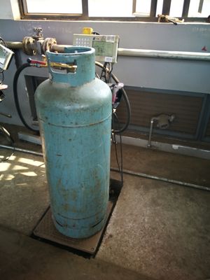 Código de barras industrial del cilindro de oxígeno líquido que sigue el rasguño anti del análisis rápido
